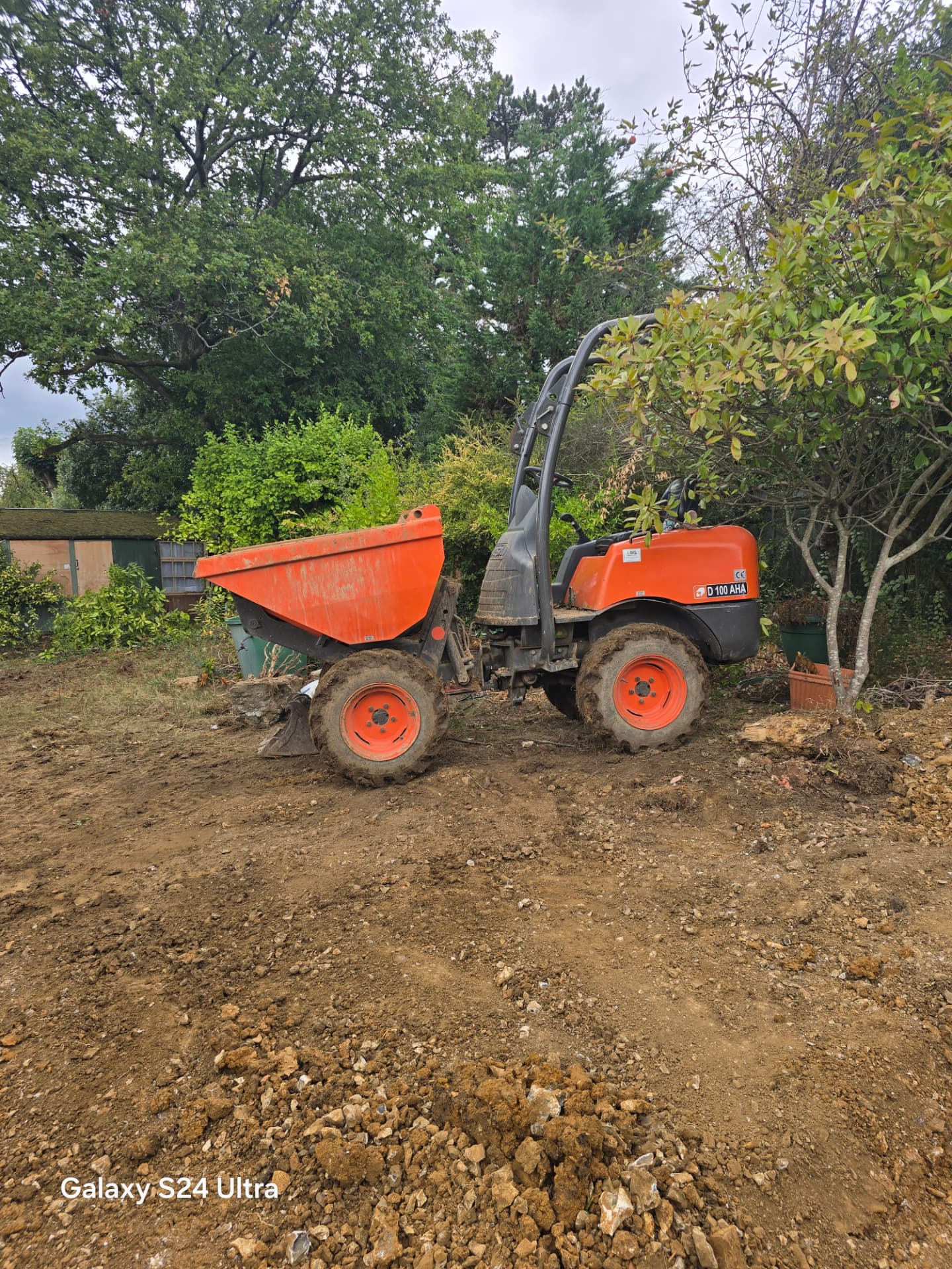 Digger Driver & Operator Hire